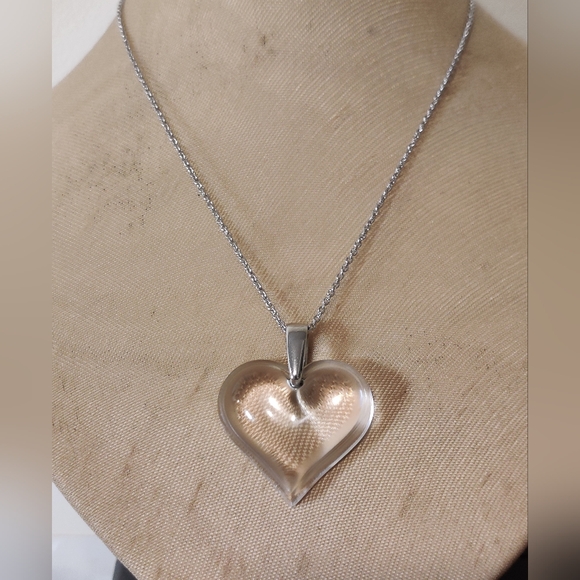 Stunning Clear Crystal Lalique Heart Necklace - Picture 12 of 16